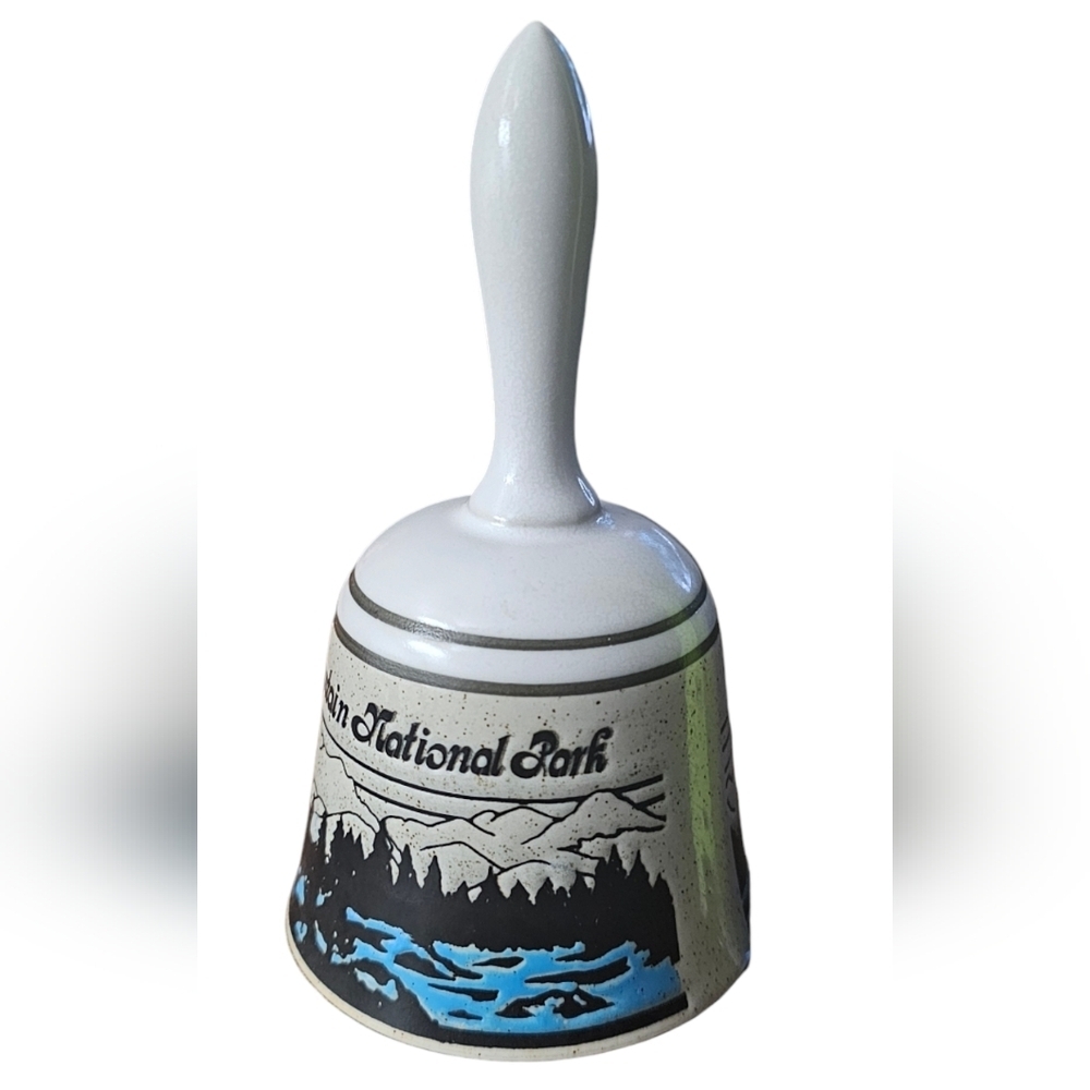 Rocky Mountain National Park - Ceramic Bell Nature Scene Retro Collectible​​​ - Picture 3 of 6